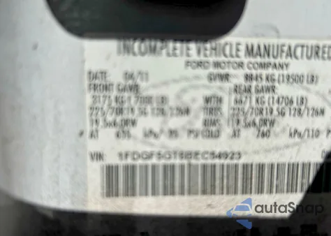 2011 Ford F550 Super Duty z USA, uszkodzony, nr VIN 1FDGF5GT6BEC54923